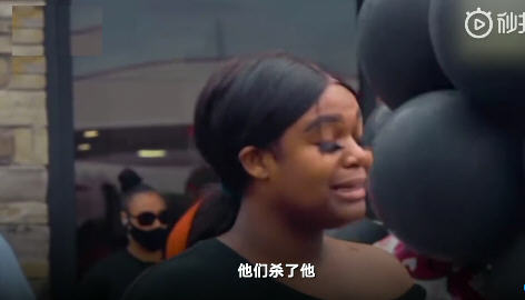 黑人死亡17岁拍摄者被质疑见死不救