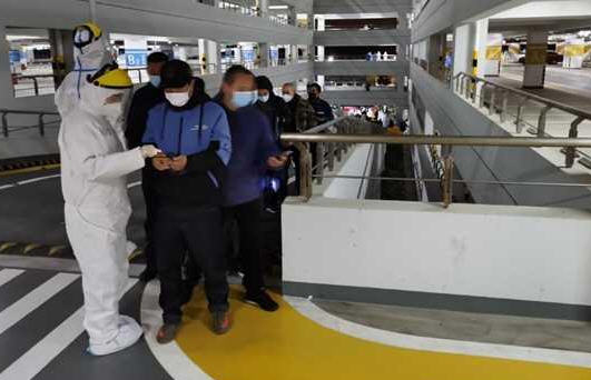 热点：浦东机场相关人员连夜核酸检测 男子趁老板患病挪用59万打赏赌博