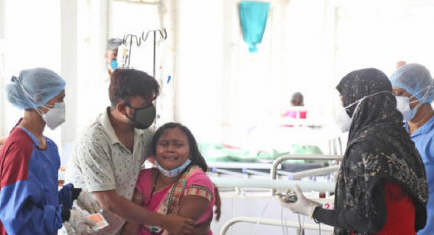 热点:印度部长视察医院劝民众向神祈祷 以色列发生踩踏事件 已致38死