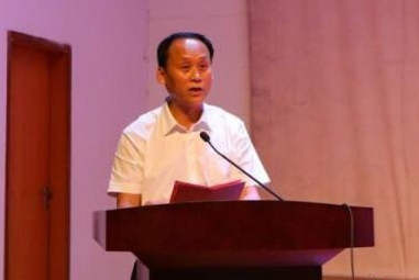 铁路局原副总受贿3千万为情妇买房！厕所打孩子幼师拒绝接受警方处罚