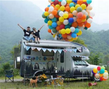 夫妻辞职卖房带娃航海旅行