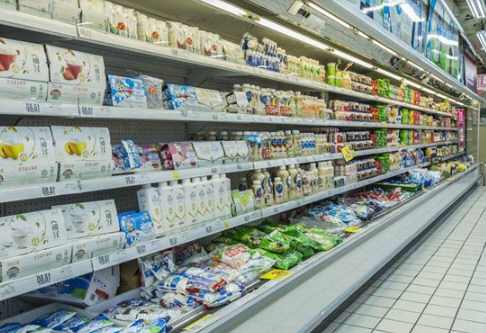 顾客买酸奶过期1分钟索赔1000元