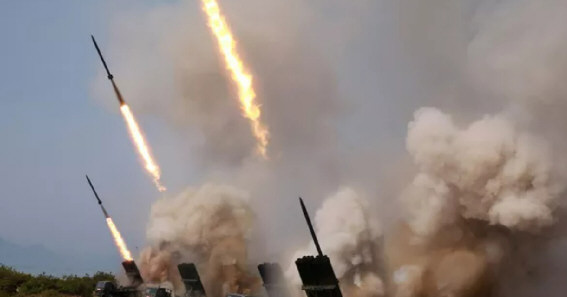 朝鲜深夜炮击朝韩缓冲水域