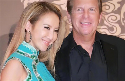 李玟姐姐称其老公已被原公司撤职很久 李玟姐姐称其老公已被原公司撤职很久