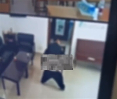 2名干部流出不雅视频被停职