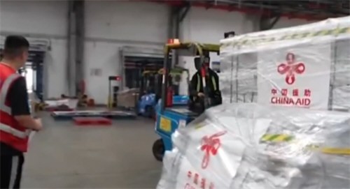 中国两架运-20飞往阿富汗运送物资 中国两架运-20飞往阿富汗运送物资