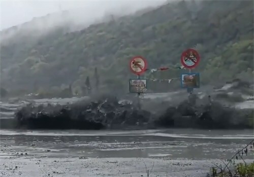 台风致台湾花莲14死
