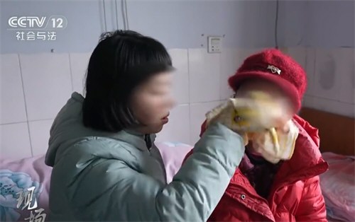 29岁智障女子继承遗产后被争相照顾 29岁智障女子继承遗产后被争相照顾