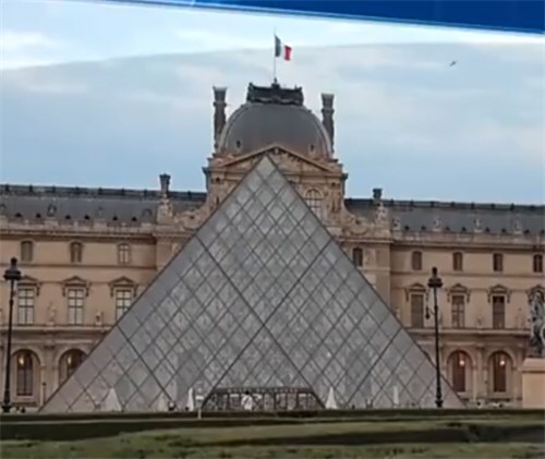 卢浮宫被盗过程仅7分钟