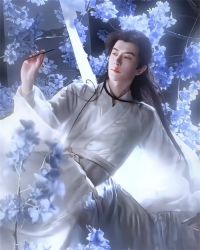 物业确认有人坠楼不确定是明星 物业回应于朦胧坠楼传言