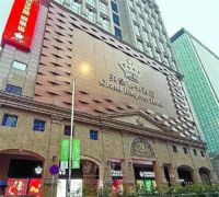 澳门知名娱乐场英皇宫殿宣布停运 杨受成的英皇宫殿结束运营