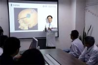 全球首例无线植入式中文脑机接口 渐冻症失语患者开口说话