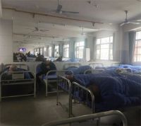 记者卧底精神病医院许多病人无异常 精神病院被曝骗保