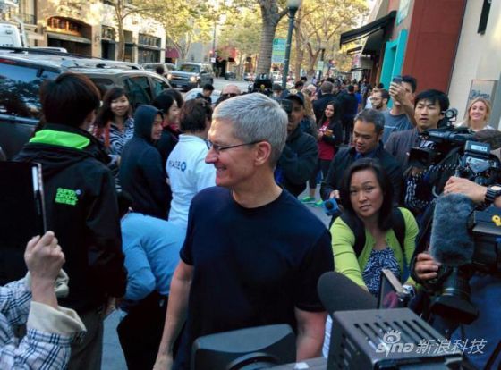,Apple,并购重组,香港苹果官网Retail Store新一轮iPhone6预约秒光：下批时间