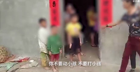 热点：陕西女大学生自杀疑遭系领导猥亵 老汉持续4年性侵邻居幼女