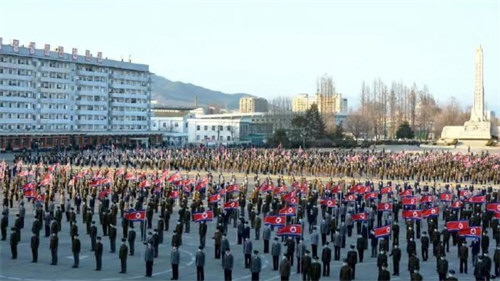 朝鲜超140万青年报名参军
