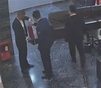 男子因虚荣心冒充消防员多店检查 男子冒充消防员多店检查被行拘